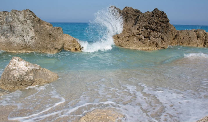  Megali Petra Lefkada